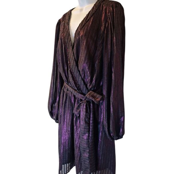 Modcloth Time to Shine metallic purple wrap dress size 2X - Picture 4 of 7